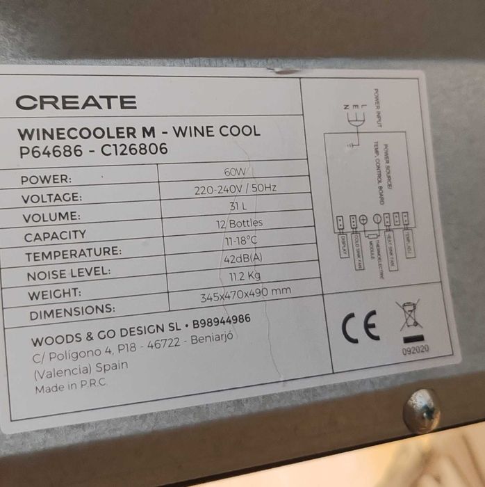 Adega / Vinoteca CREATE 12 garrafas – muito pouco uso – 115