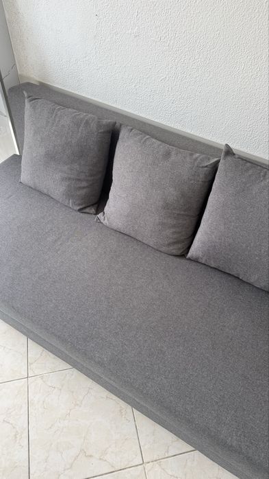 Sofá-cama  3 lugares IKEA