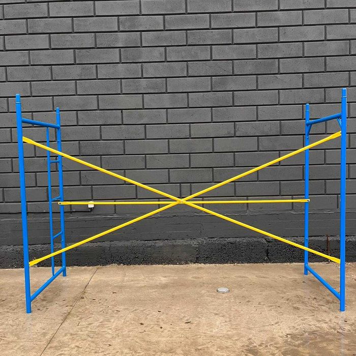 Виробник риштування, вишка тура до 21 м, підмостки до 4 м. Низькі ціни