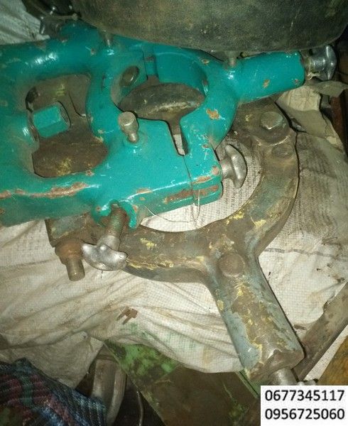 Люнеты токарных станков , люнеты шлифовальных станков, удг,задние баб