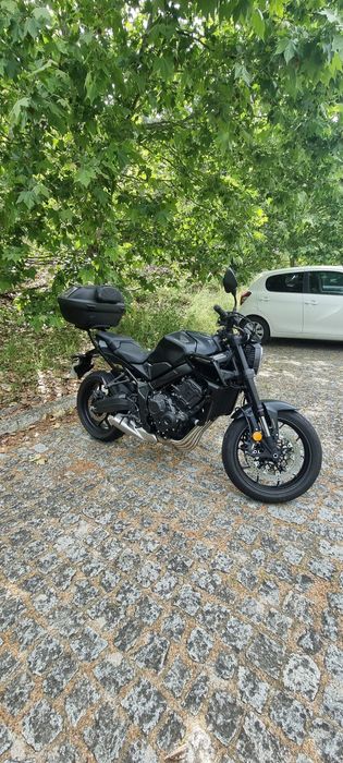Honda CB650R Black Edition 95cv