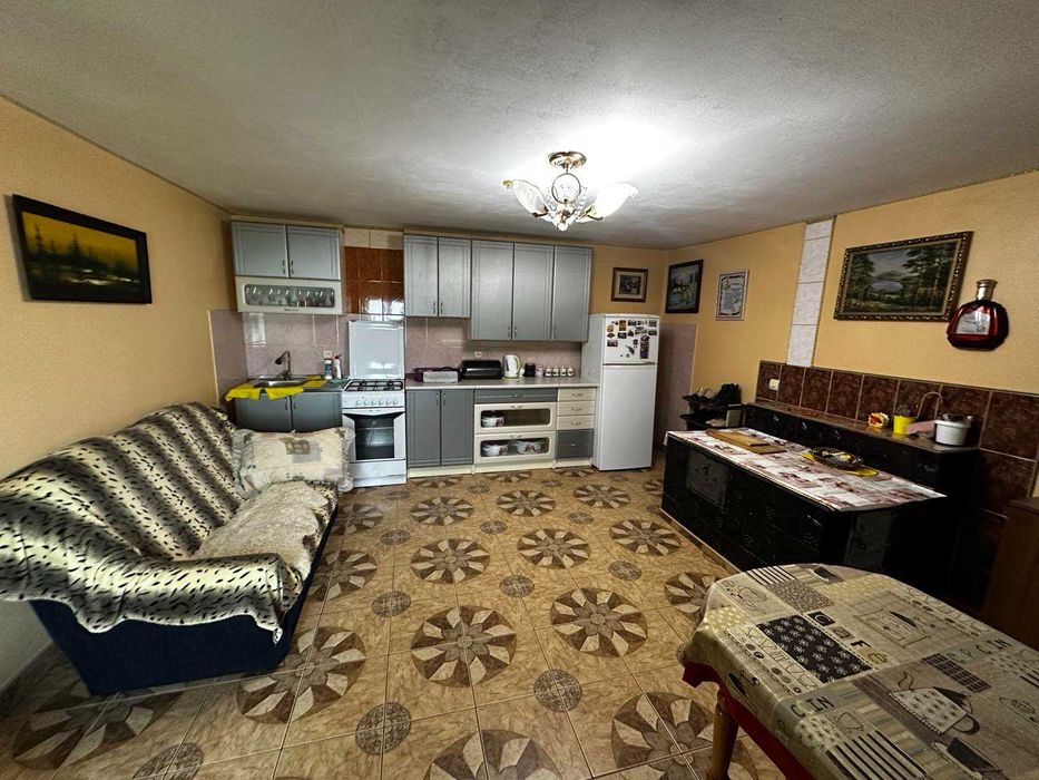 Продається будинок в с. Нересниця