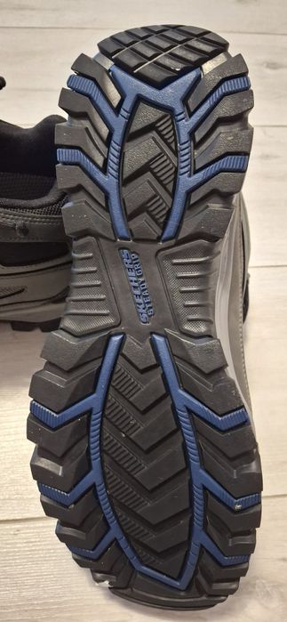 черевики skechers outdoors