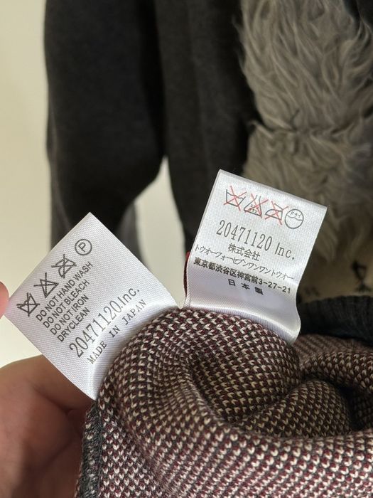20471120 Hyoma "The Wolf Hyoma" Knit Sweater