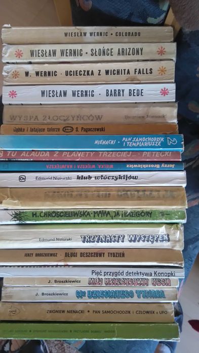 Książki młodzieżowe przygodowe i fantastyka