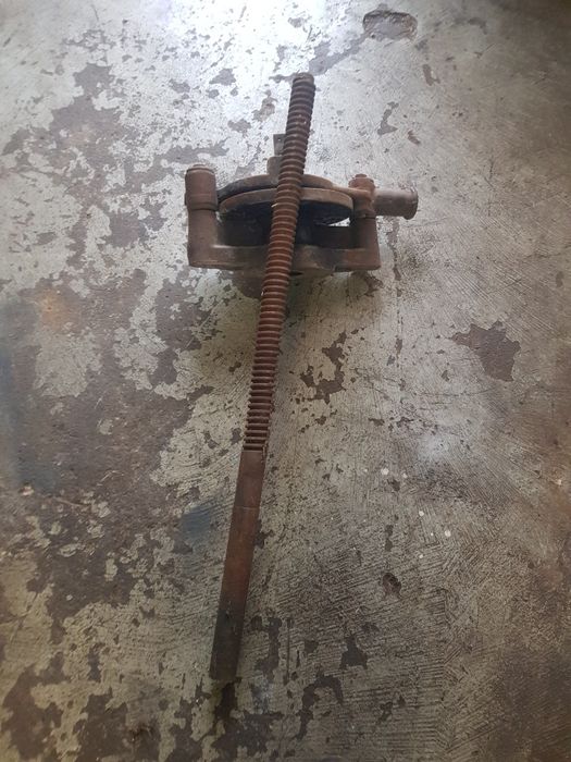 Prensa manual de vinho