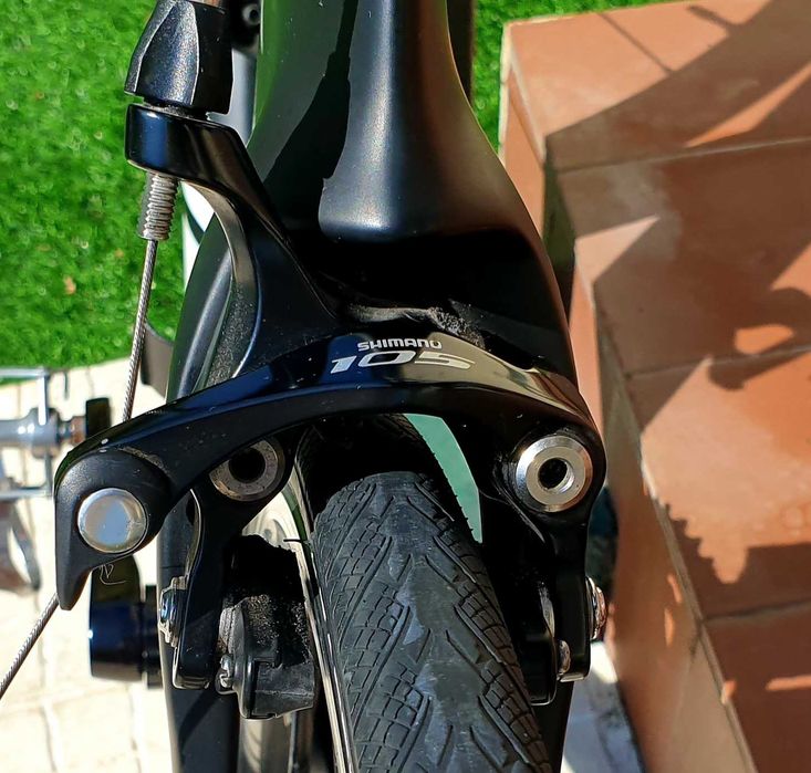 FUJI TRANSONIC 2.5 (2015) - Leve, Rapida e Aerodinamica