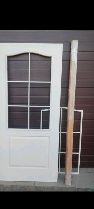 Межкомнатные двери 90см с коробкой