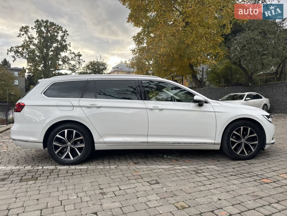 Volkswagen Passat 2016 VIN WVWZZZ3CZHP002867 фото оголошення 2 з 13