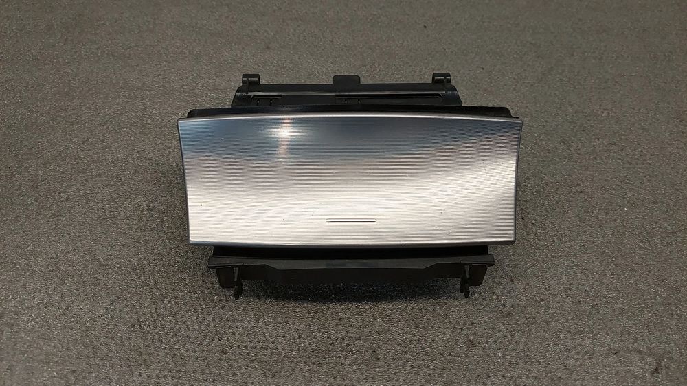 Cinzeiro MERCEDES-BENZ Classe C Carrinha (S203)