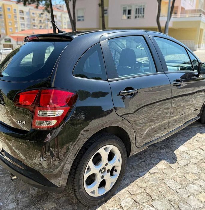Citroën C3 1.4 HDi Air Dream Seduction | Baixos Km | Muito Económico | Teto Panorâmico| Excelente Estado (Pintura Nova)