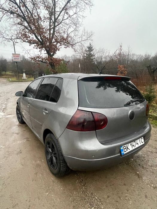 Wolkswagen golf5 1.9