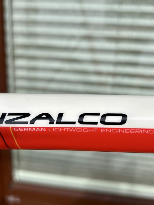 Rower szosowy Focus Izalco