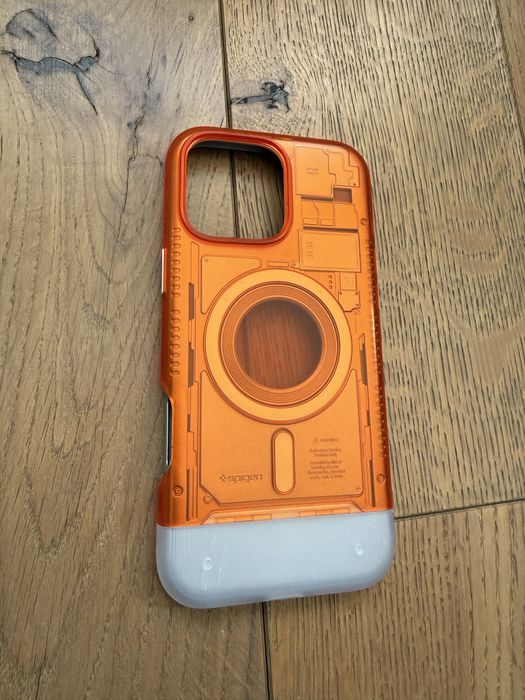 Spigen Classic C1 MagFit Magsafe Case для iPhone 16 Pro Max