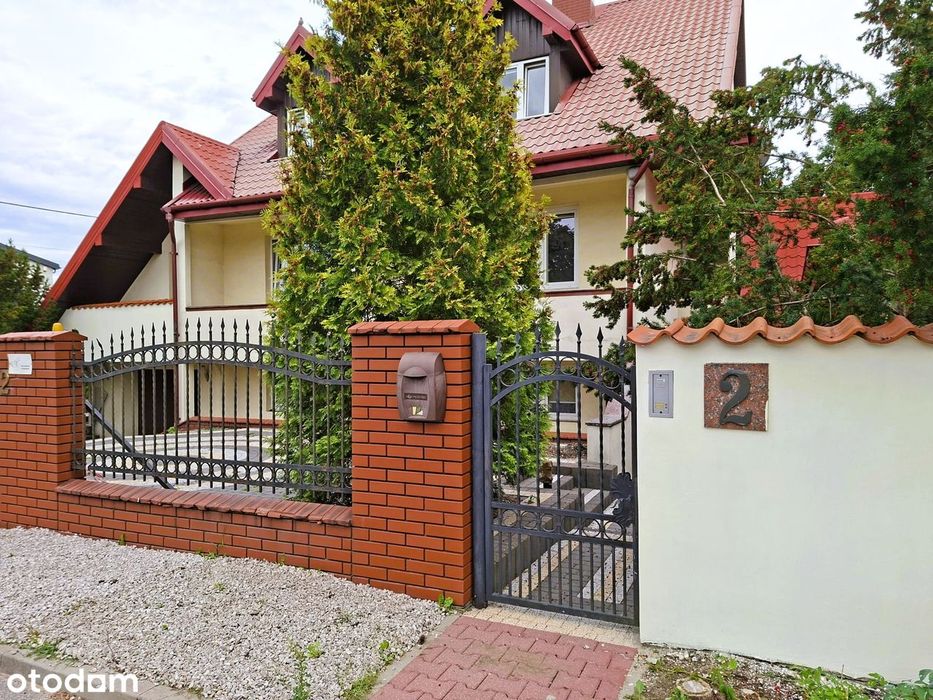 Dom W Andrespolu - Przestrzeń, Lokalizacja I Ogromny Potencjał !!!