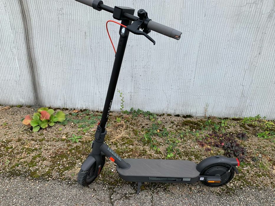 Електросамокат XIAOMI Electric Scooter 4 Pro (2nd Gen)