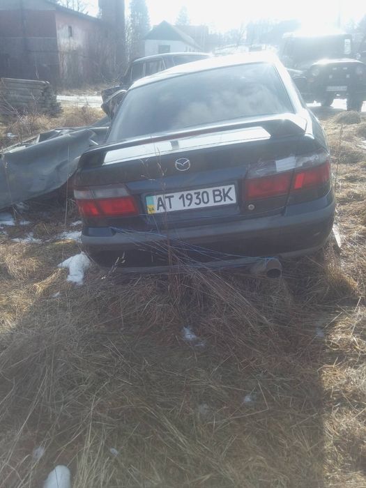 Продам Уаз(1000$) та Mazda(350$)