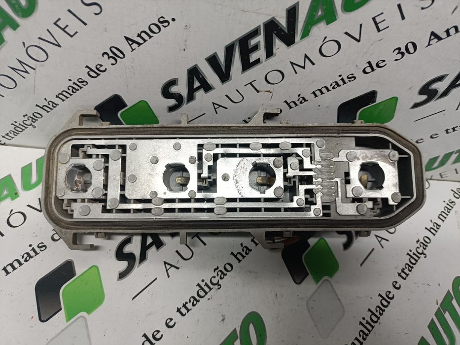 Suporte lâmpada direito RENAULT Clio II (BB0/1/2_, CB0/1/2_)