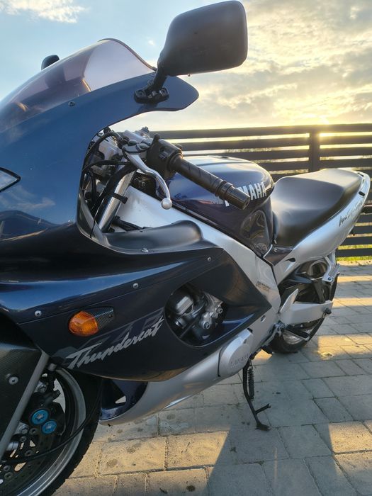 Продам Yamaha YZF600R Thundercat