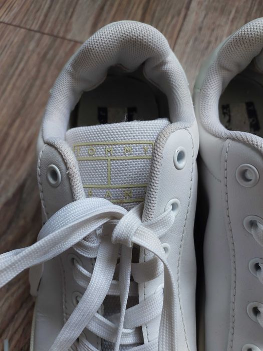 Sneakersy damskie Tommy Hilfiger rozm. 38