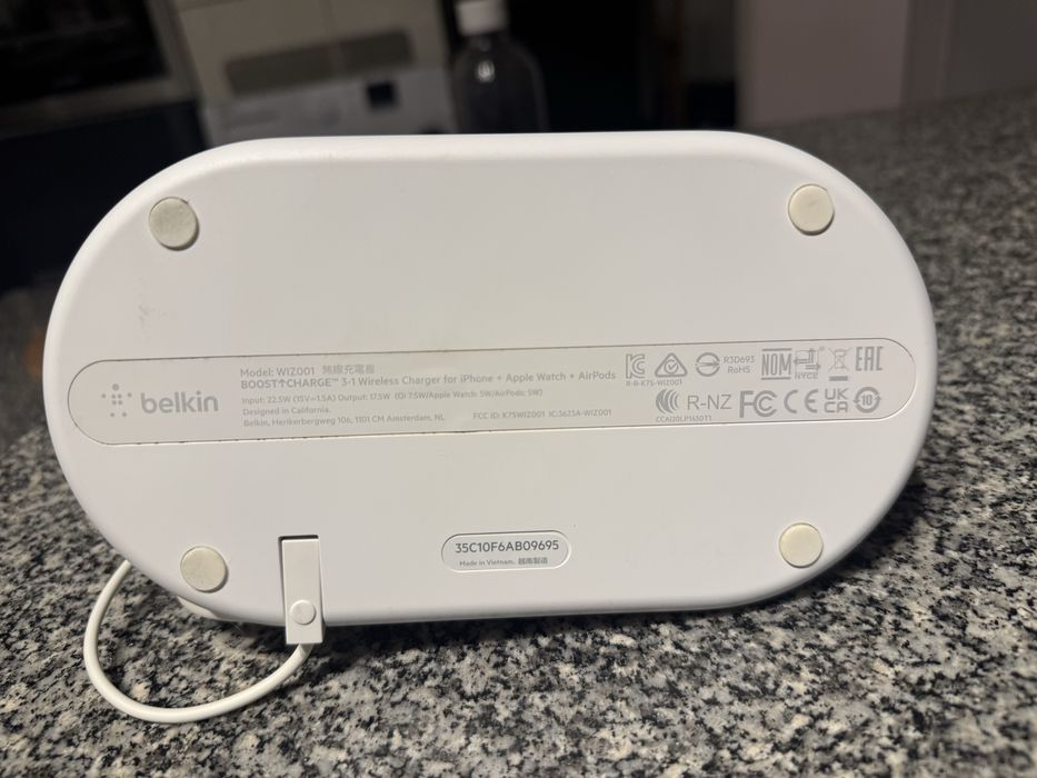Carregador Wireless 3 em 1 Belkin (iPhone + Apple Watch + AirPods)