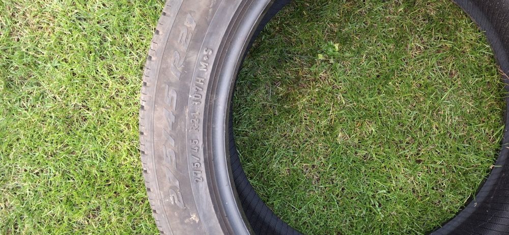 Opona Pirelli scorpion 275/45 r21