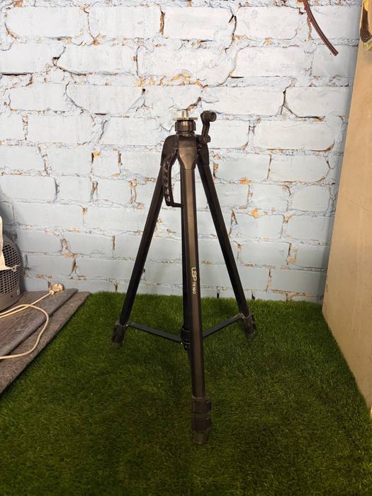 Штатив LSP TR180