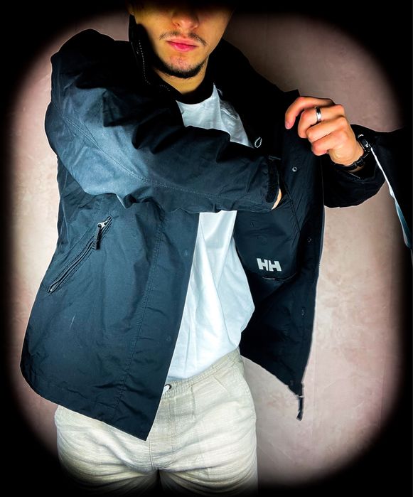 «Helly Hansen» Ocieplana Czarna Męska Kurtka bez Kaptura na Jesień (S)