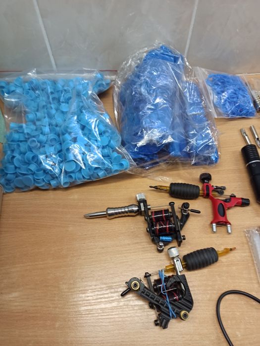 Sprzedam akcesoria do tatuażu