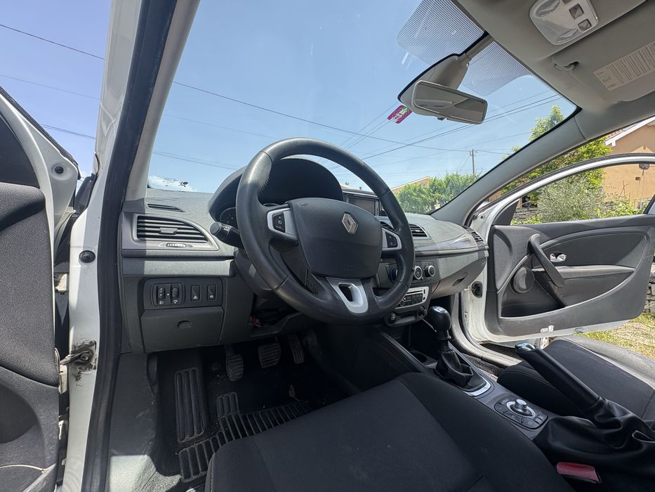Renault Megane III coupe 1.5 dci 110CV