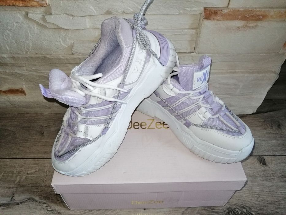Buty sneakersy by Roxy Węgiel 38