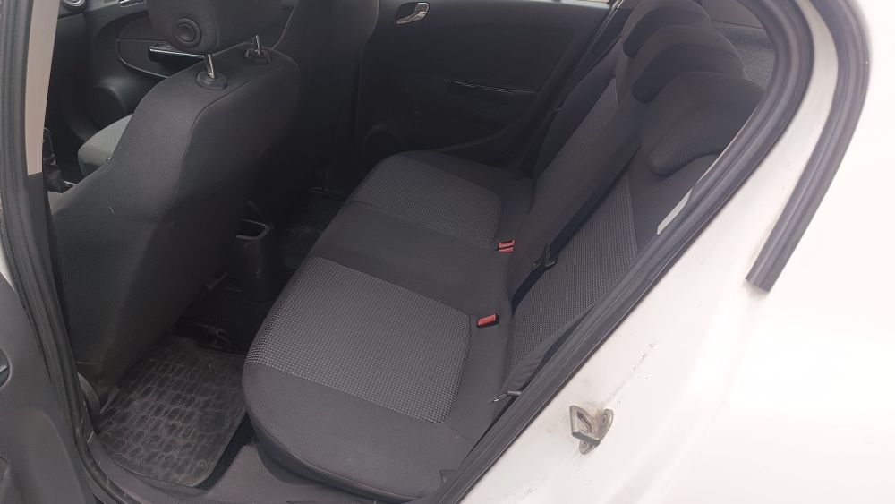 Opel Corsa D 1.3 cdti