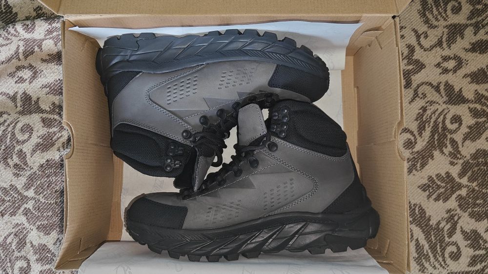 Зимові кросівки Staff — теплі, стильні, стан(нові)