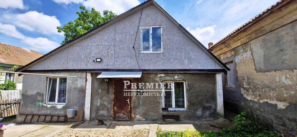 Продаж 1 поверх. будинку в центрі с. Великодолинське