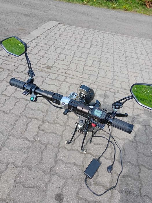 Przystawka elektryczna do wózka inwalidzkiego