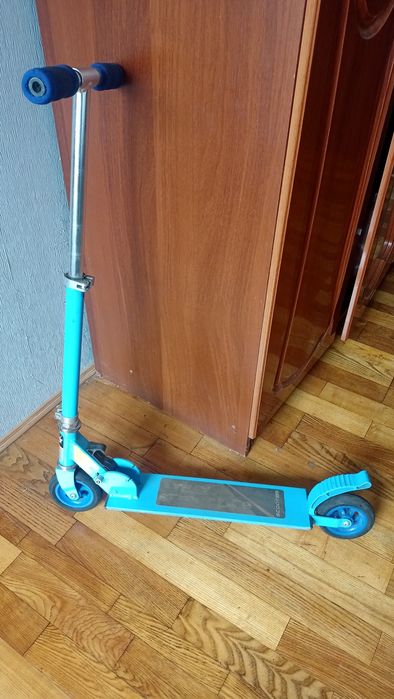 Самокат дитячій.