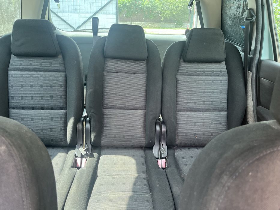 Задній ряд/сидіння трансформер Пежо 307 SW