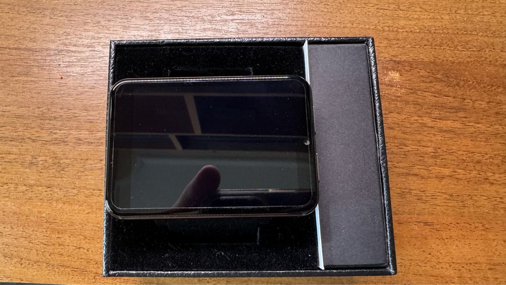 Смарт годинник DM100 3/32, 2.8” IPS (Android 7.1.1, BT, WiFi, GPS, 4G)