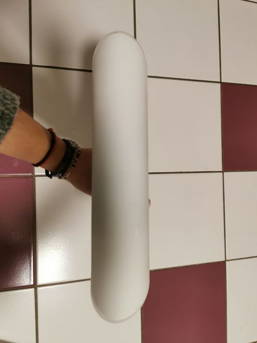 Szklane kinkiety / lampy