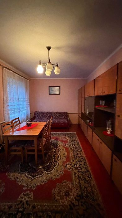 Продаж будинку в Почаєві