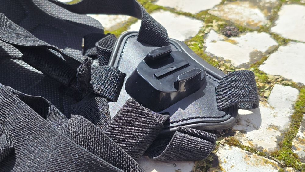 Peitoral com suporte para ActionCam