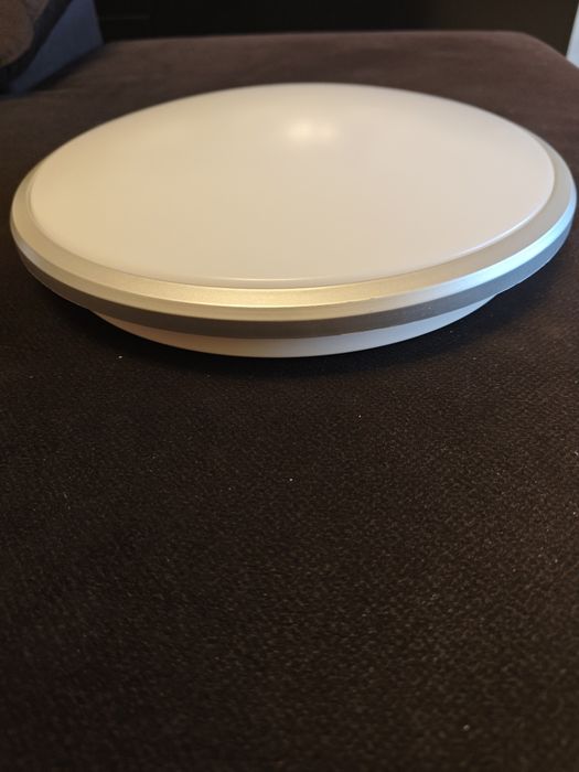 LED Candeeiro Philips 12W 220V IP44
