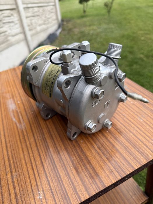 Kompresor klimatyzacji SANDEN SD-505 5012 – oryginał Japan