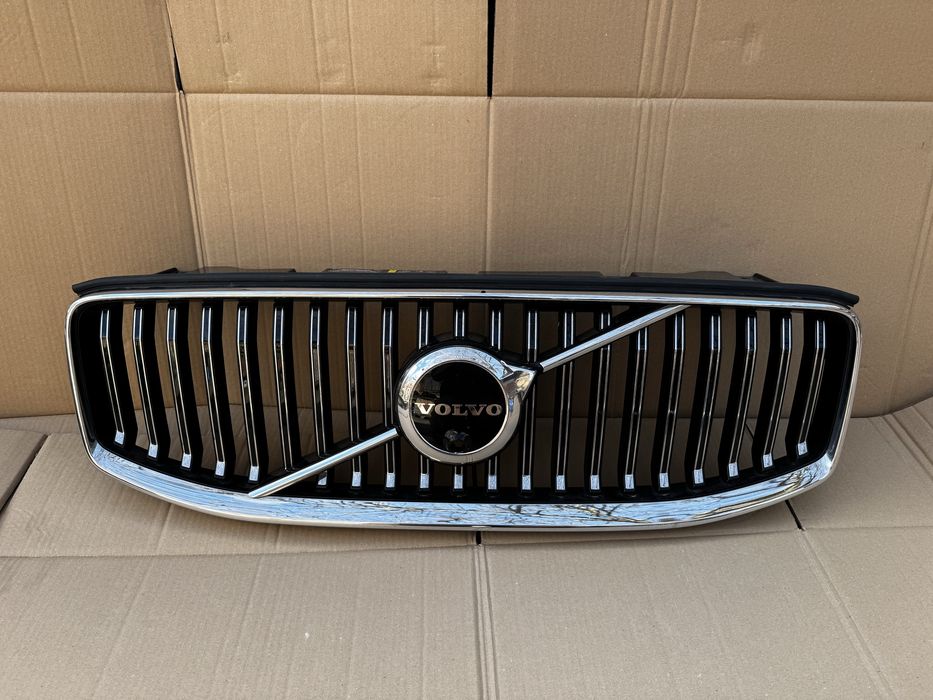 Grill,atrapa volvo xc60 lift kamera 32291.019