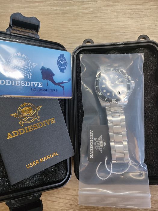 Чоловічий кварцовий годинник ADDIESDIVE