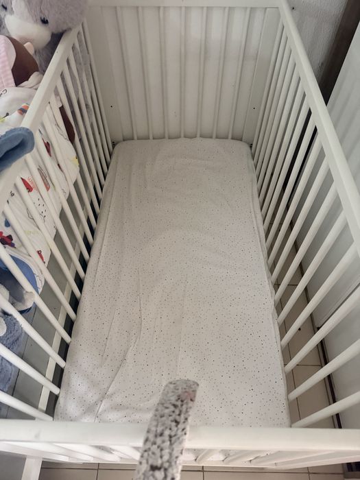 Baby bed with folding crib for baby