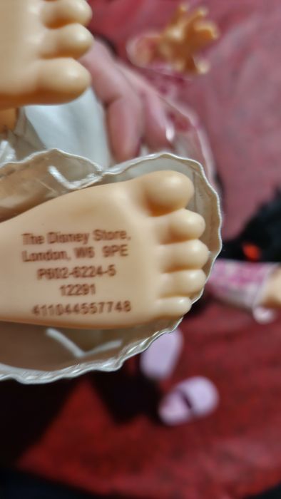 Śliczna Lalka Disneya