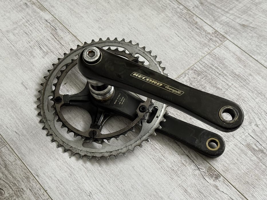 FC4	Korba Campagnolo Record 10s karbonowa na kwadrat + suport