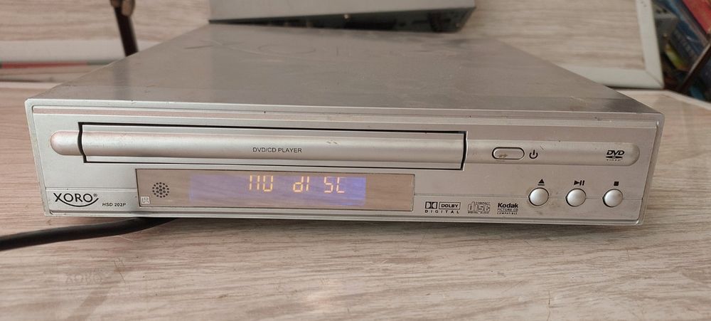 DVD / CD проигрыватель XORO HSD 202P.