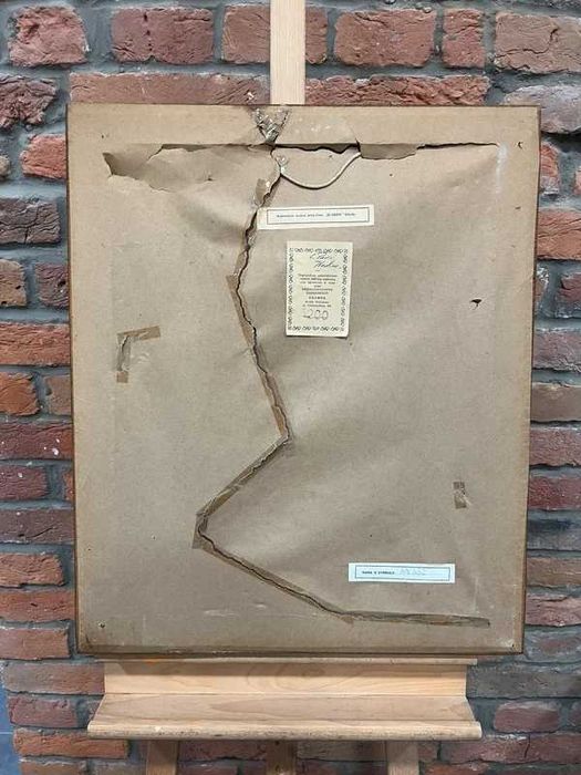 Obraz kobieta ruda w ramie brązowej pękniętej